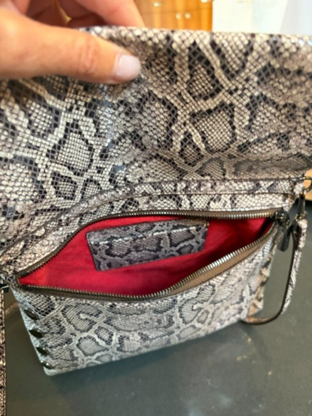 HAMMITT VIP MEDIUM SNAKE GUNMETAL - Picture 12 of 15